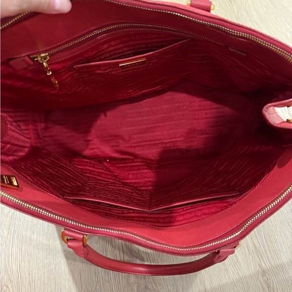 Prada Staffiano Red Leather - Picture 2 of 9